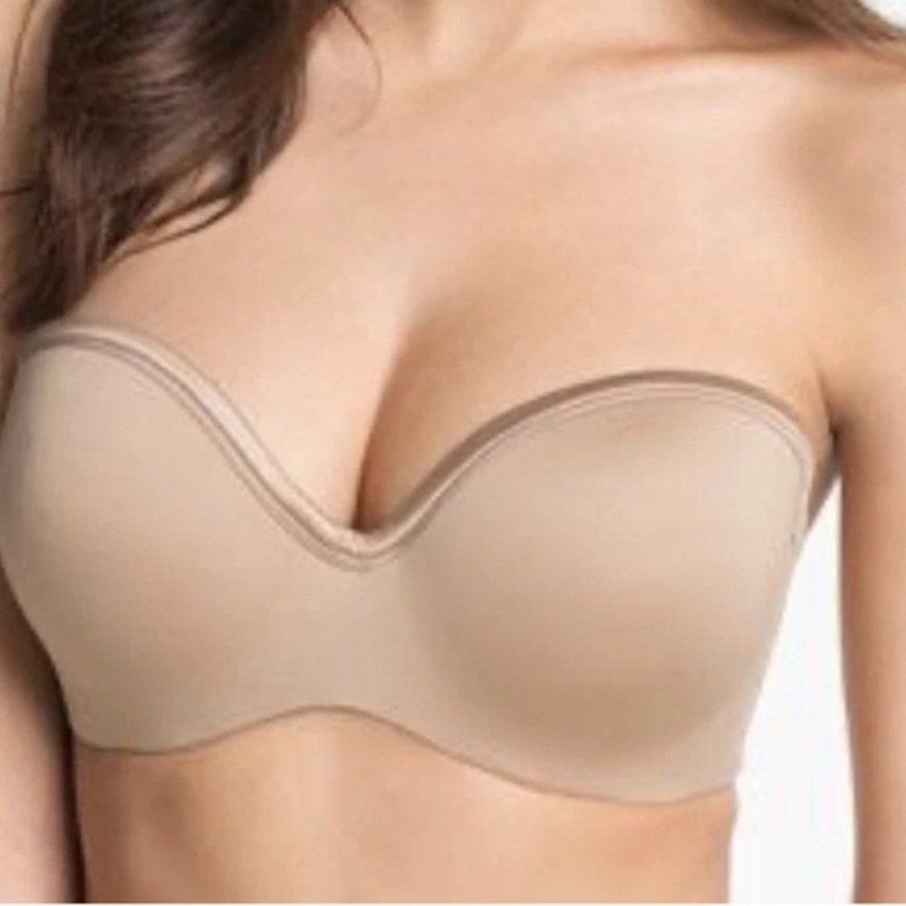 New Le Mystere Woman’s Strapless Bra Size 32D Nude Beige Style 7759 NWT